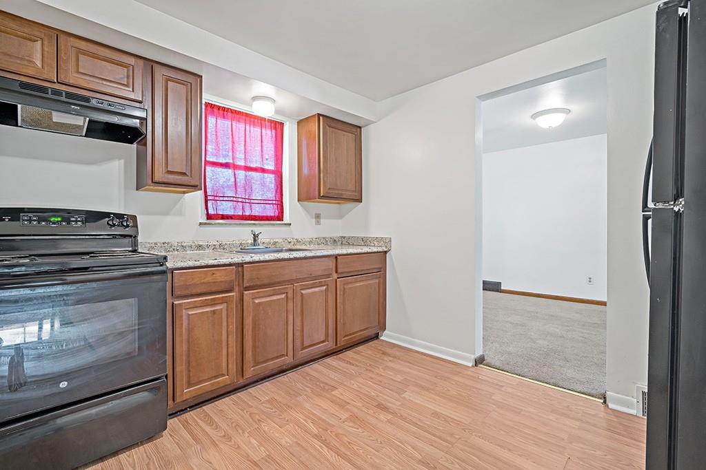 486-488 Long Road Pittsburgh, PA 15235 - Photo 8 of 22 Gallery Image 8