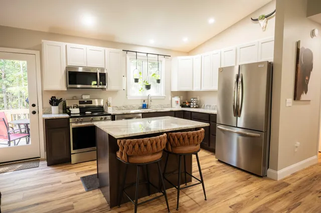 $439,000 | 31 Helena Way, Bridgton, ME 04009