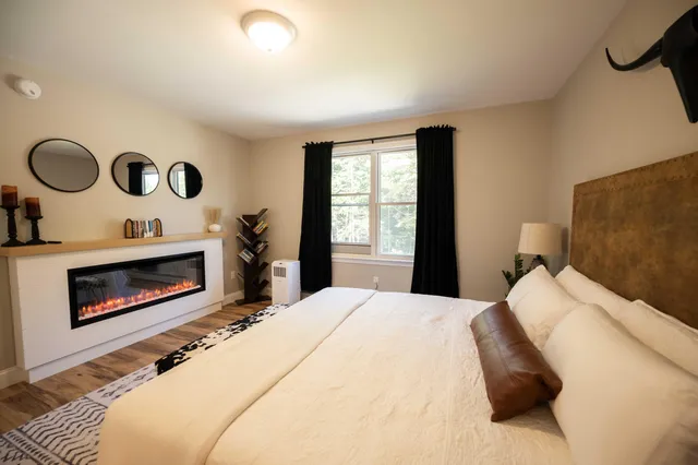 $439,000 | 31 Helena Way, Bridgton, ME 04009