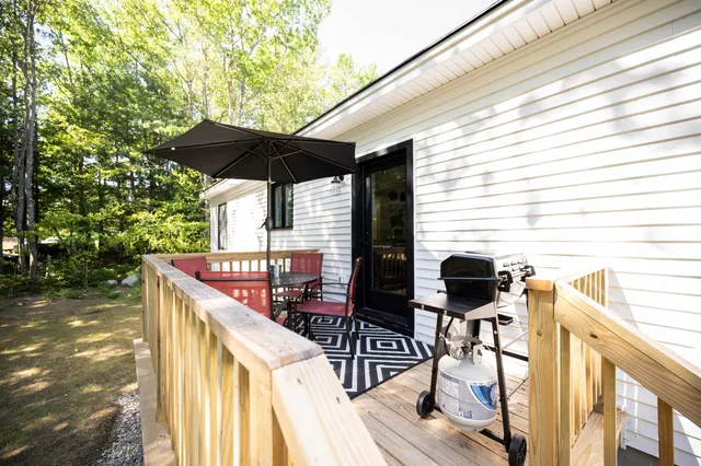 $439,000 | 31 Helena Way, Bridgton, ME 04009