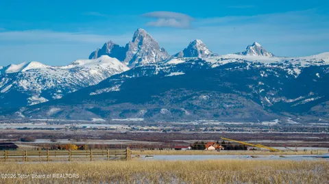 $340,000 | 1220 Horseshoe Lane, Driggs, ID 83422