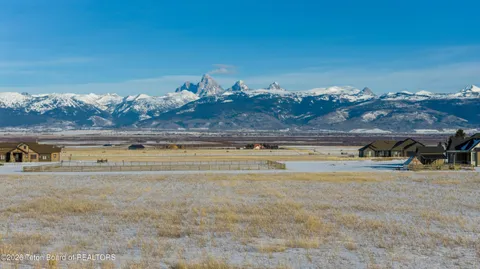 $340,000 | 1220 Horseshoe Lane, Driggs, ID 83422