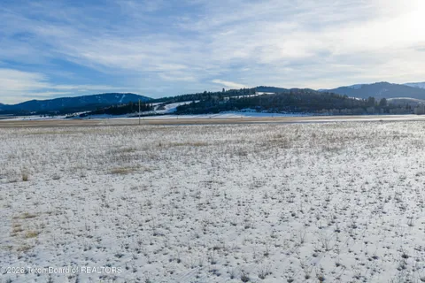 $340,000 | 1220 Horseshoe Lane, Driggs, ID 83422