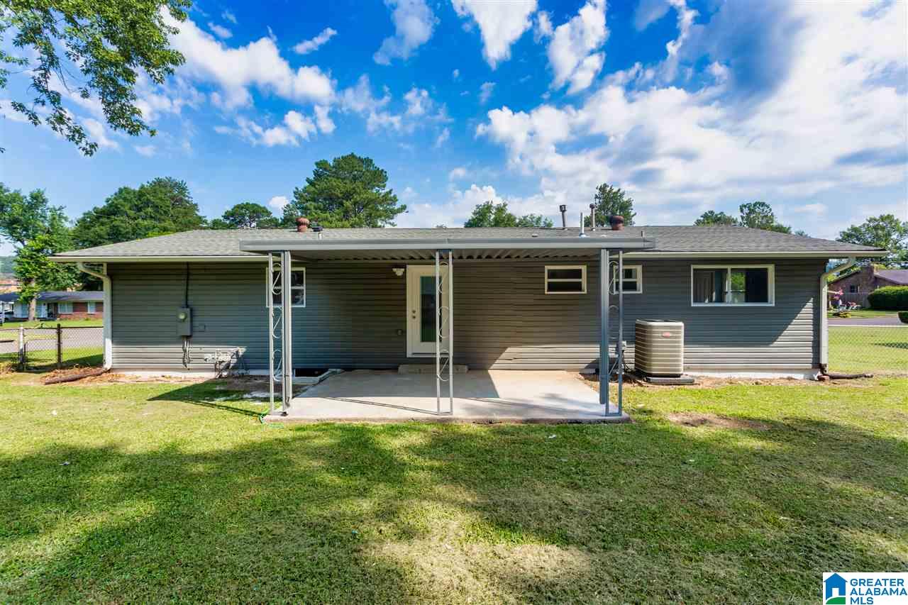 1813 Briar Meadow Road Birmingham, AL 35210 - Photo 6 of 33