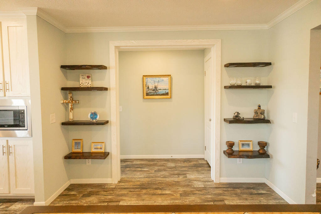 15419 Bennetts Point Road Green Pond, SC 29446 - Photo 19 of 52 3T6A1526