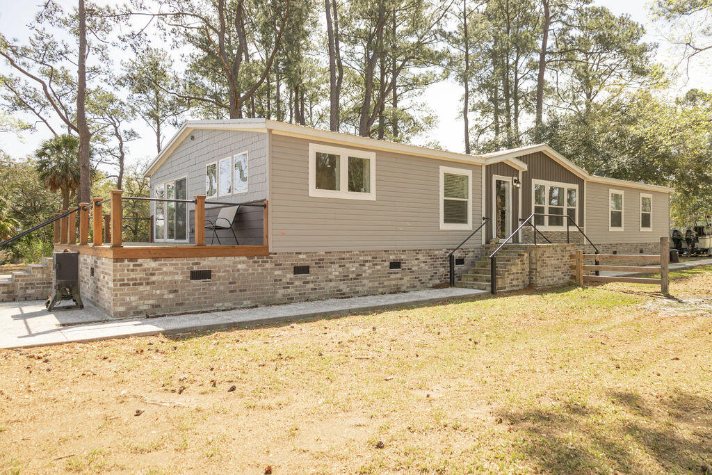 15419 Bennetts Point Road Green Pond, SC 29446 - Photo 7 of 52 3T6A1581