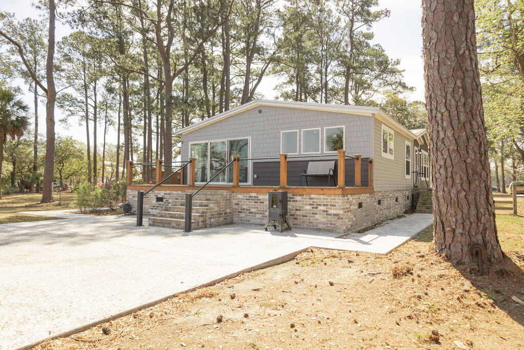 15419 Bennetts Point Road Green Pond, SC 29446 - Photo 8 of 52 3T6A1572