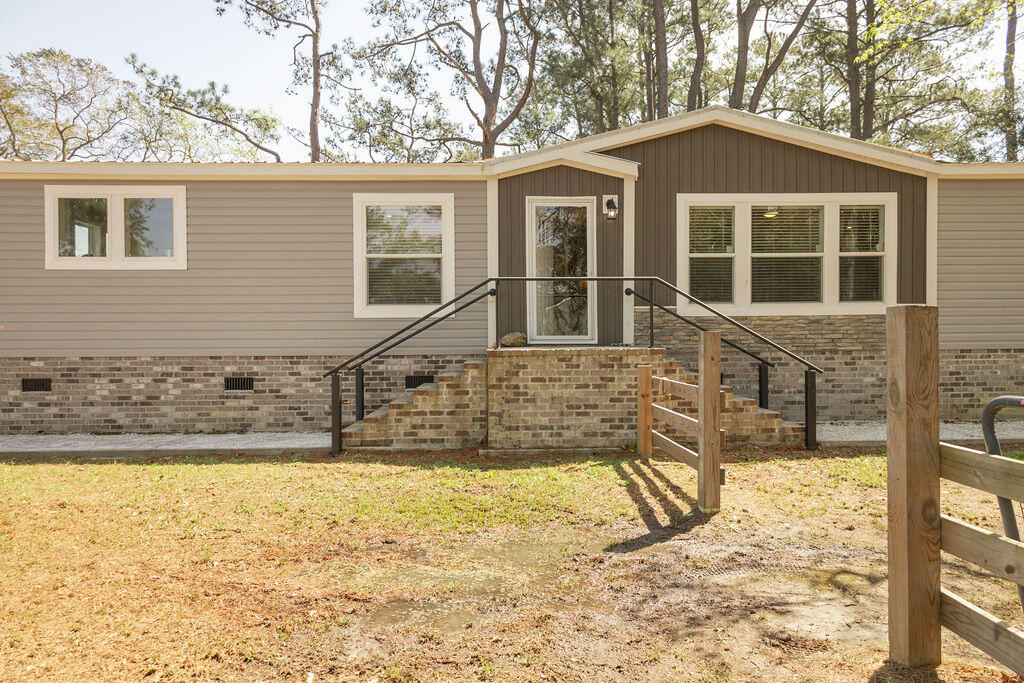 15419 Bennetts Point Road Green Pond, SC 29446 - Photo 10 of 52 3T6A1582