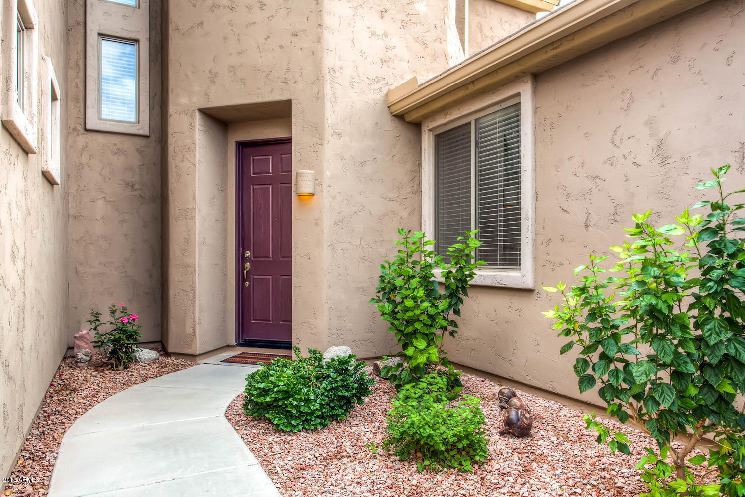 5403 West Red Bird Road Phoenix, AZ 85083 - Photo 2 of 32 5403 W Red Bird Rd Phoenix AZ-large-003-