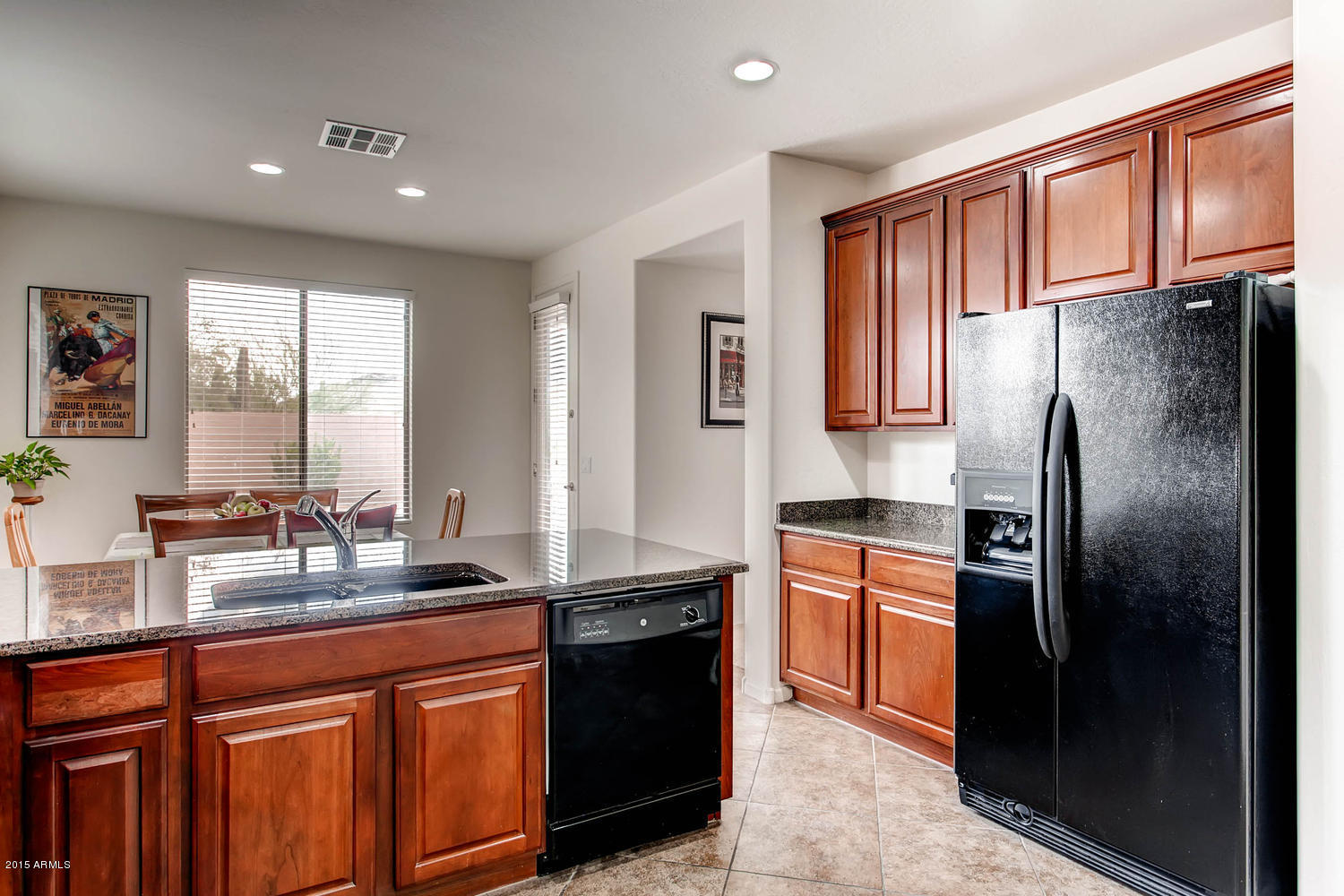 5403 West Red Bird Road Phoenix, AZ 85083 - Photo 10 of 32 5403 W Red Bird Rd Phoenix AZ-large-011-