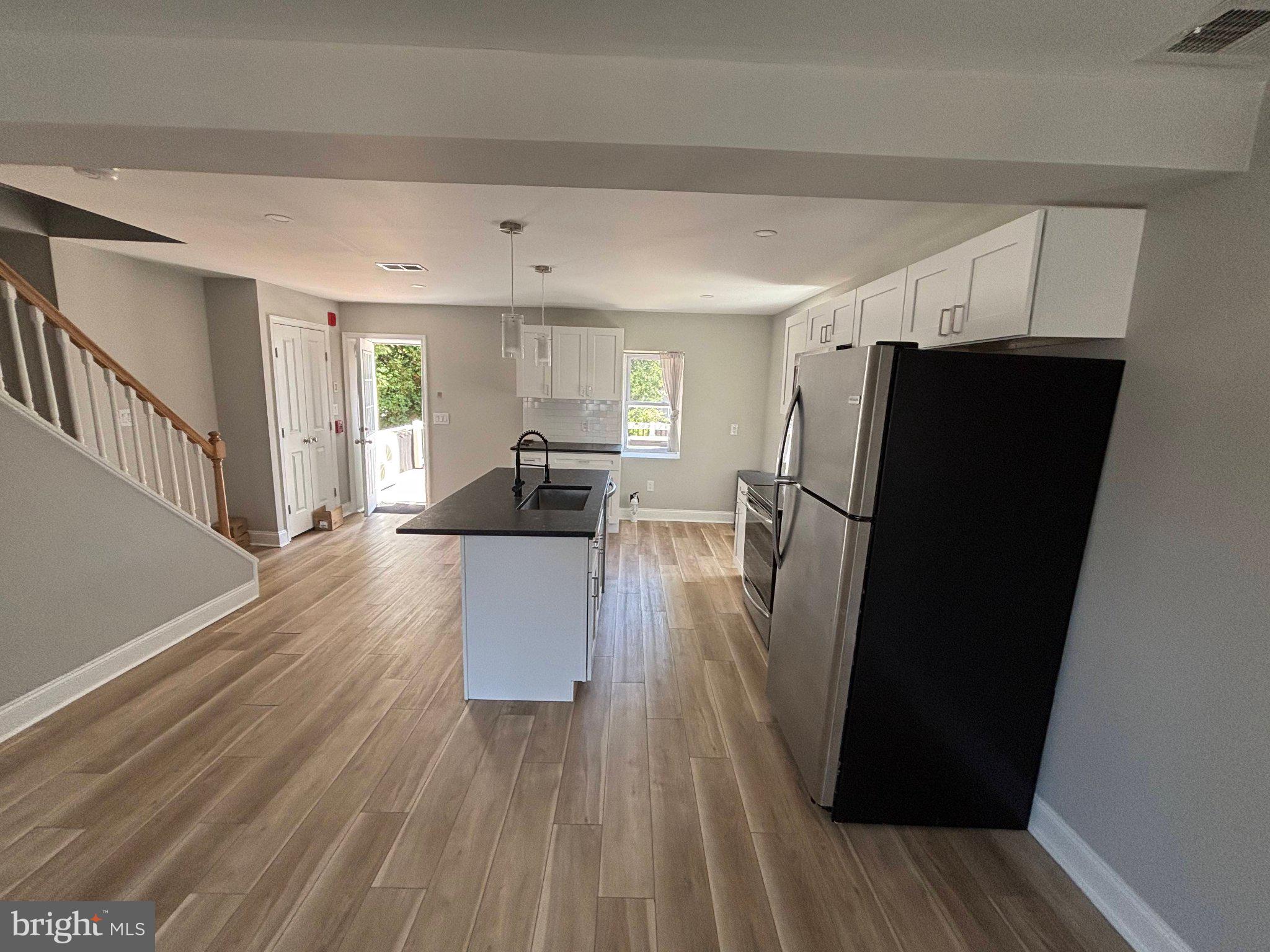 5543 Ridge Avenue Philadelphia, PA 19128 - Photo 5 of 24