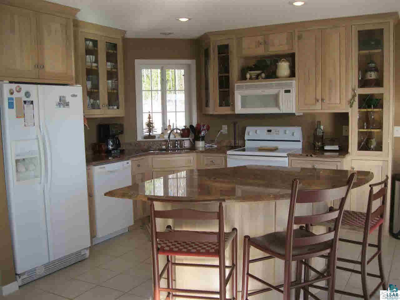 34600 Bay View Road Bayfield, WI 54814 - Photo 3 of 19 Gallery Image 3