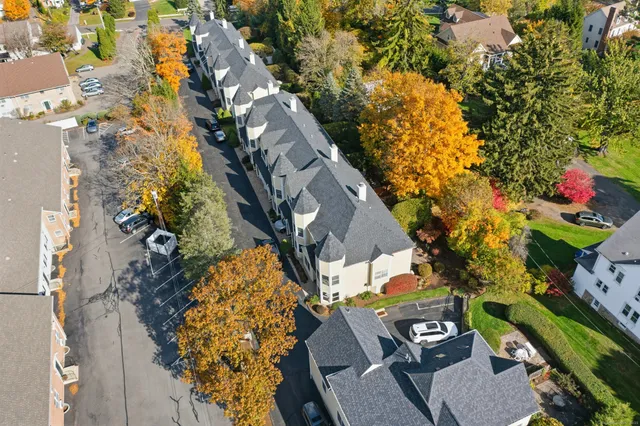 $729,000 | 59 Prospect Street, Unit C, Ridgefield, CT 06877