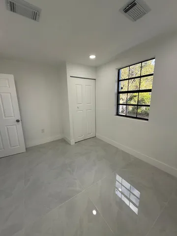 $587,500 | 4400 Southwest 36th Street, West Park, FL 33023