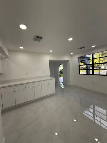 $587,500 | 4400 Southwest 36th Street, West Park, FL 33023