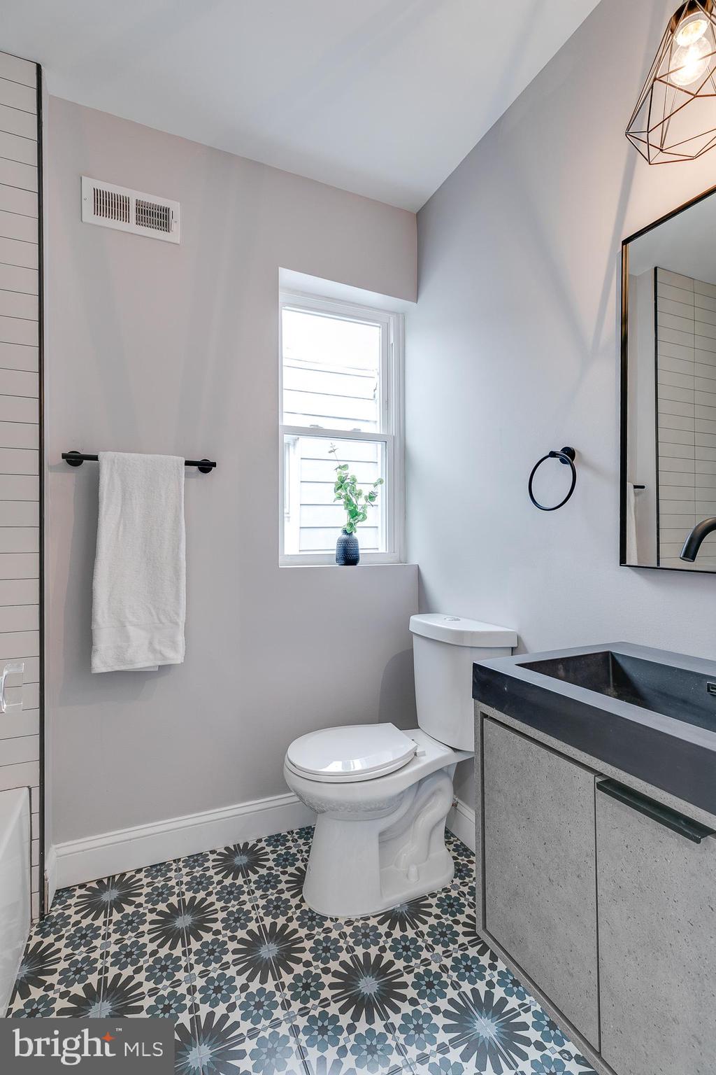 923 Tasker Street Philadelphia, PA 19148 - Photo 32 of 56 Gallery Image 32