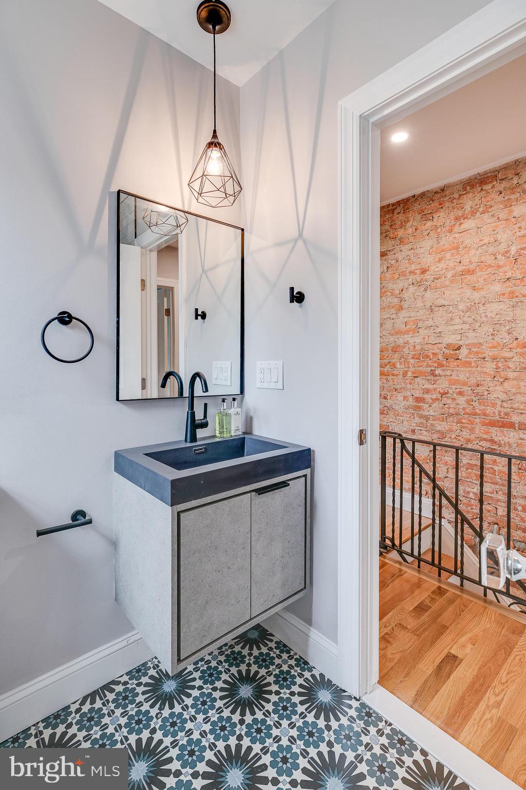 923 Tasker Street Philadelphia, PA 19148 - Photo 33 of 56 Gallery Image 33