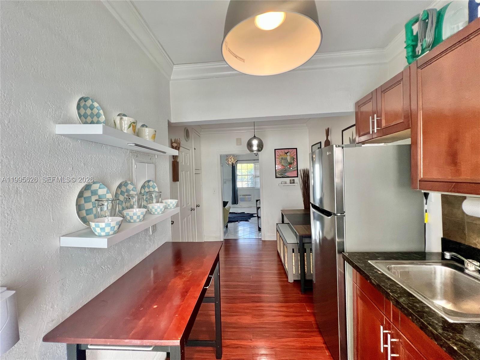 330 74th Street, Unit 5 Miami Beach, FL 33141 - Photo 4 of 20