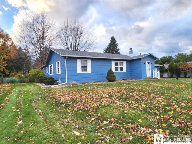 $269,000 | 5 Reese Parkway, Pomfret, NY 14063