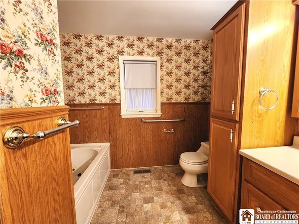 $239,000 | 5 Reese Parkway, Pomfret, NY 14063