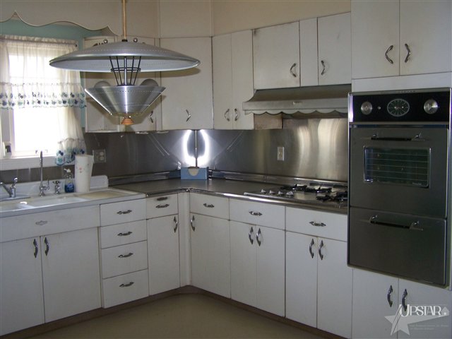 1008 Master Drive Decatur, IN 46733 - Photo 8 of 23 Gallery Image 8