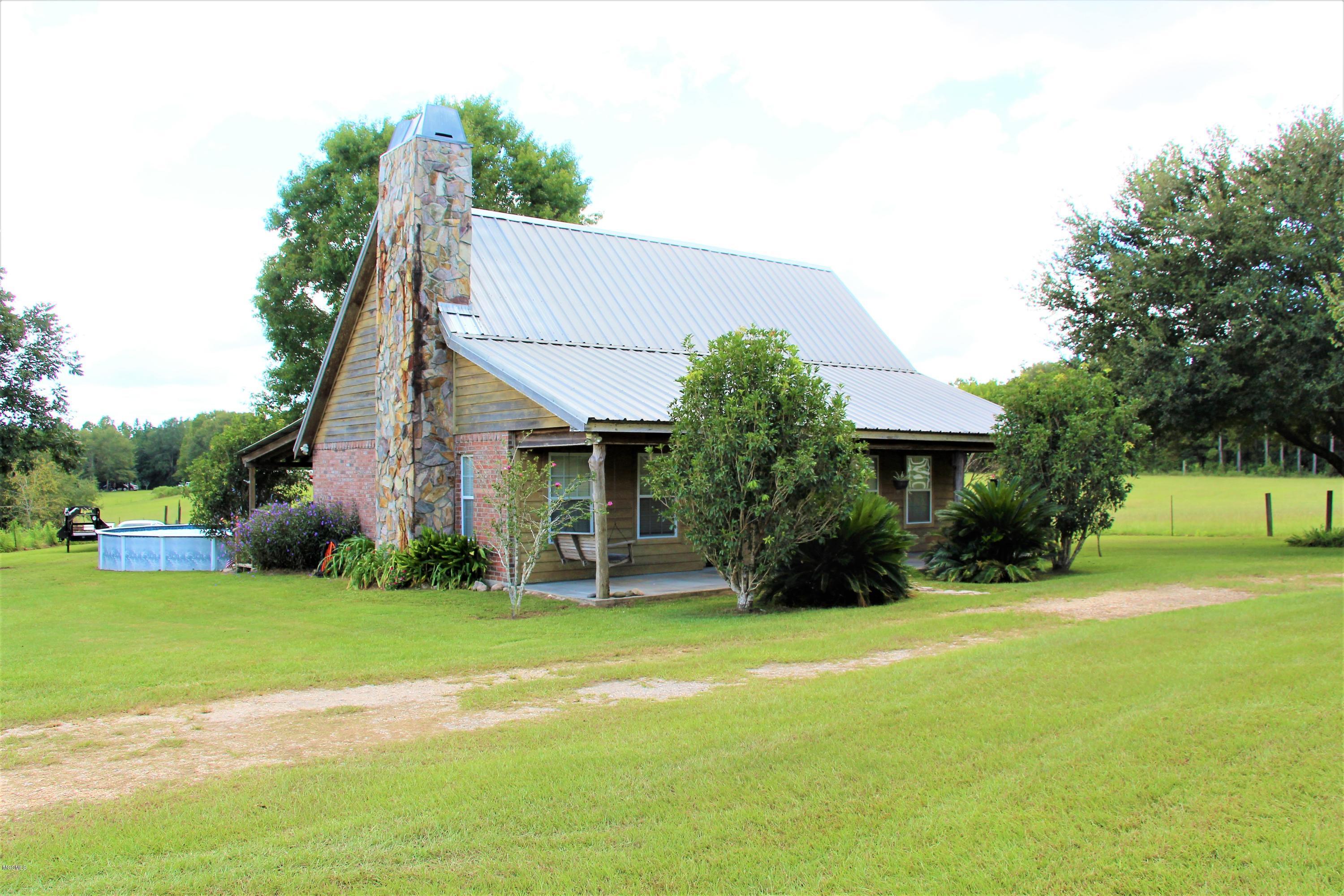 278 Restertown Road Poplarville, MS 39470 - Photo 1 of 22 IMG_3379 (2)