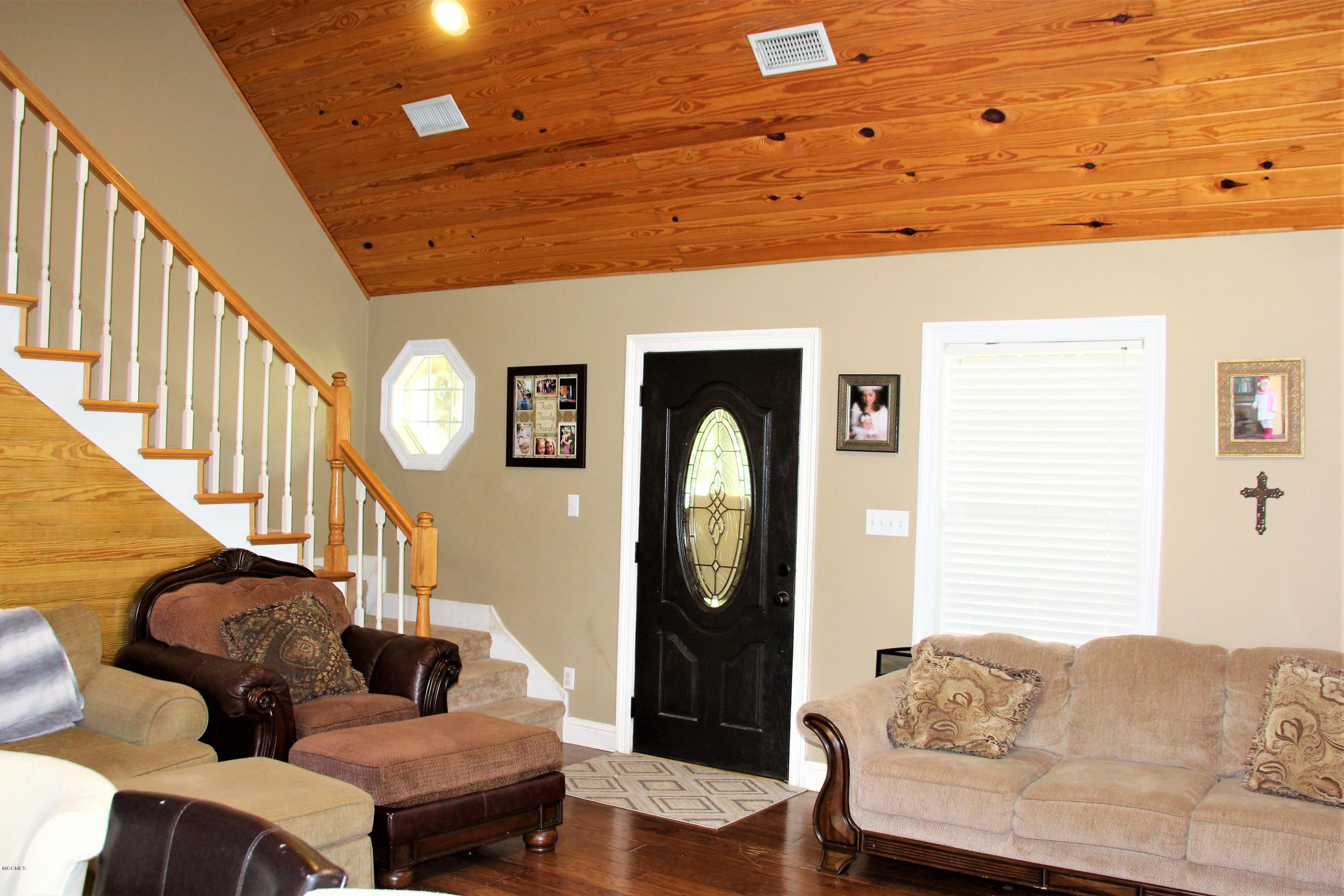 278 Restertown Road Poplarville, MS 39470 - Photo 11 of 22 IMG_3458 (2)