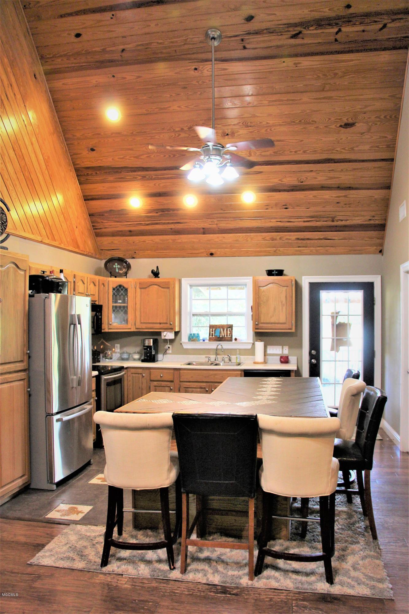 278 Restertown Road Poplarville, MS 39470 - Photo 10 of 22 IMG_3454 (3)