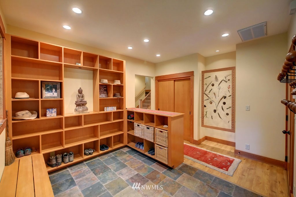 20 Dripping Springs Road Winthrop, WA 98862 - Photo 6 of 40 Gallery Image 6