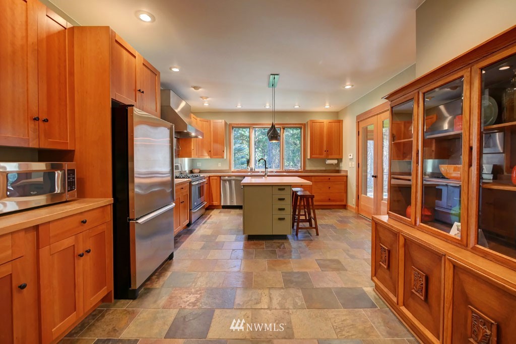 20 Dripping Springs Road Winthrop, WA 98862 - Photo 8 of 40 Gallery Image 8