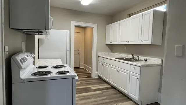 $1,525 | 1509 9th Street Southeast, Roanoke, VA 24013