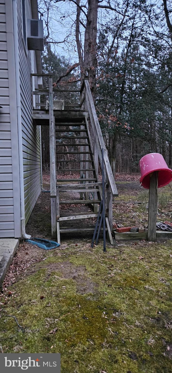 17420 West Hudson Pond Road Lincoln, DE 19960 - Photo 7 of 13 Side stairway to 2nd floor bedroom