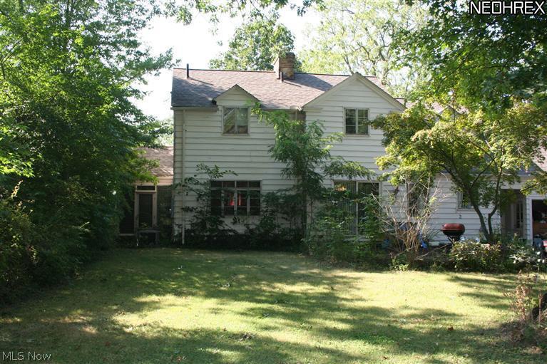 1049 Gulf Road Elyria, OH 44035 - Photo 15 of 21 Gallery Image 15