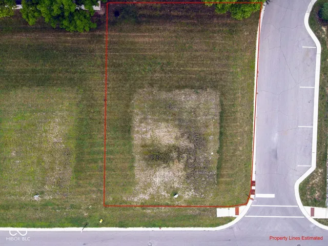 $380,000 | 134 West Franklin Street, Shelbyville, IN 46176