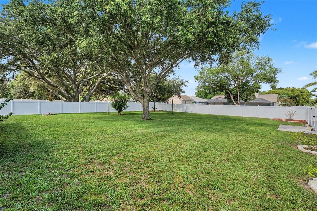 10339 Bedford Road Spring Hill, FL 34608 - Photo 38 of 47