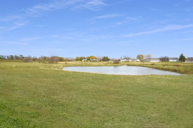 $442,000 | 346 Halfaday Drive, Sauk Centre, MN 56378