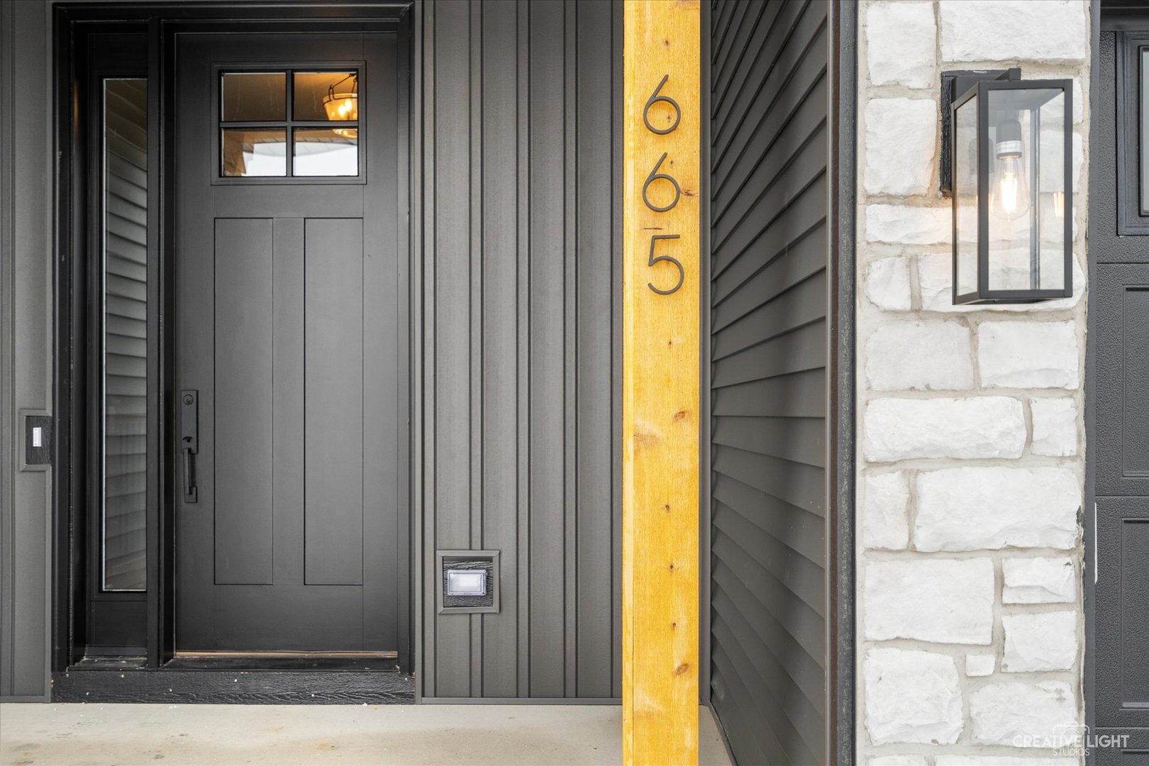 665 Ivan Drive Sycamore, IL 60178 - Photo 3 of 30 a view of front door