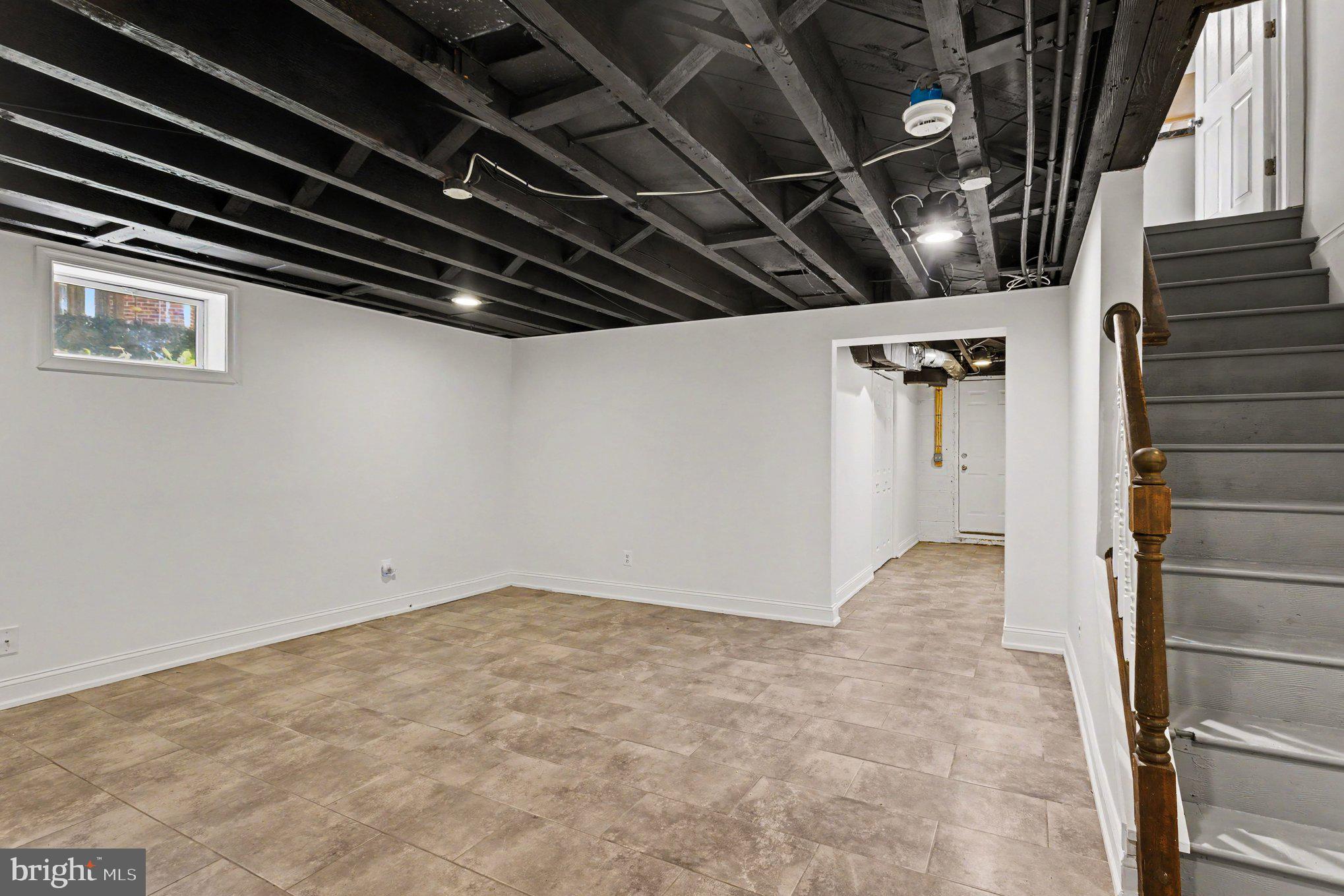 6609 Frederick Road Baltimore, MD 21228 - Photo 18 of 27 Gallery Image 18