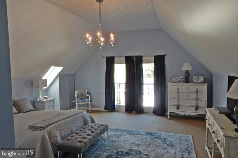 8405 Meadows Road Warrenton, VA 20186 - Photo 12 of 30 Bedroom (Master)