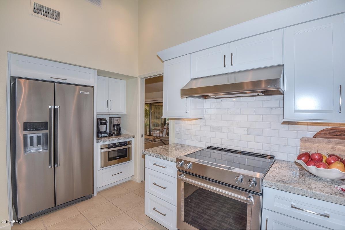 7416 North Tombstone Road Scottsdale, AZ 85258 - Photo 15 of 41 Kitchen Appliances