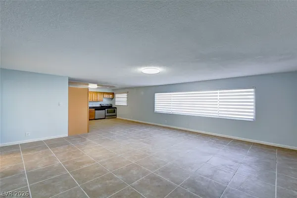 $1,195 | 1700 Rexford Drive, Unit 104, Las Vegas, NV 89104