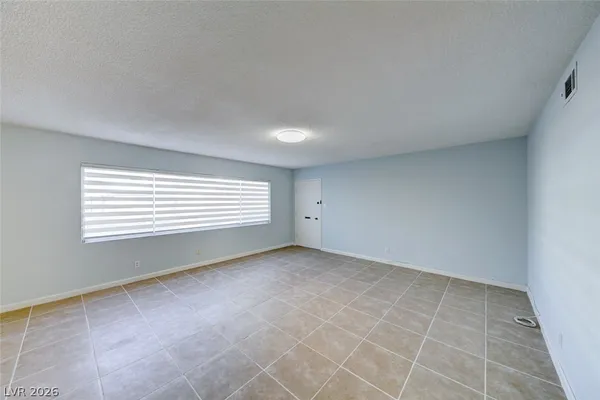 $1,195 | 1700 Rexford Drive, Unit 104, Las Vegas, NV 89104