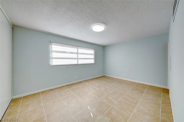 $1,195 | 1700 Rexford Drive, Unit 104, Las Vegas, NV 89104