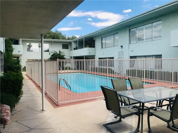 $1,195 | 1700 Rexford Drive, Unit 104, Las Vegas, NV 89104