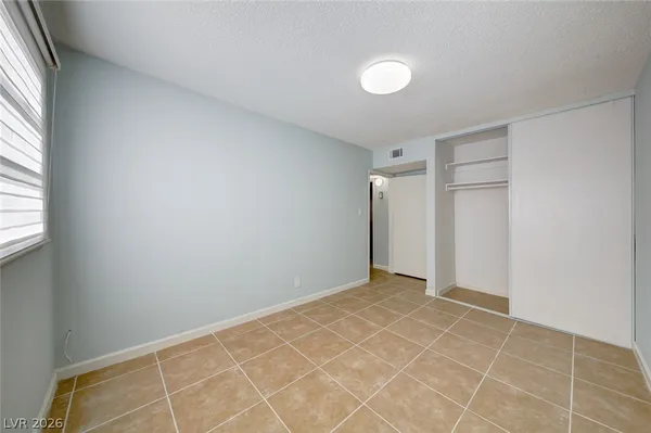 $1,195 | 1700 Rexford Drive, Unit 104, Las Vegas, NV 89104
