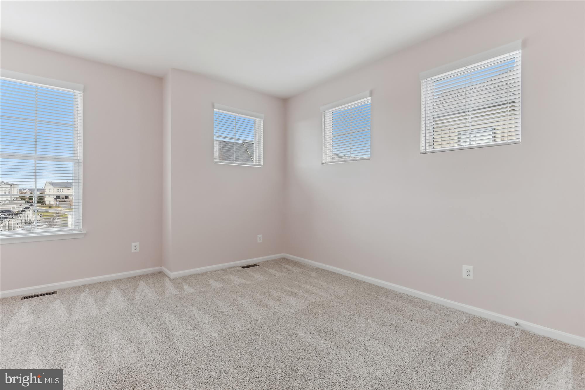 23550 Epperson Square Brambleton, VA 20148 - Photo 19 of 35 Bedroom #2