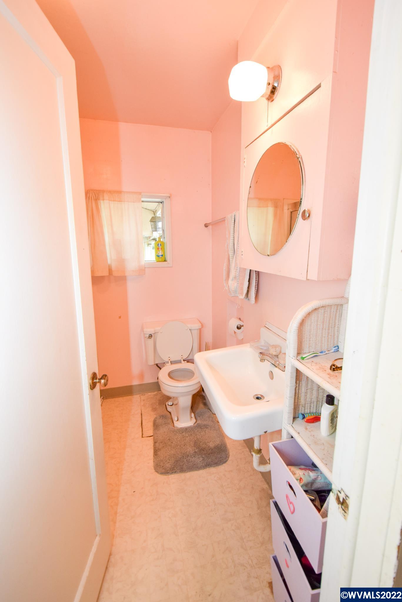 9773 Golf Club Road Southeast Aumsville, OR 97325 - Photo 9 of 12 Gallery Image 9