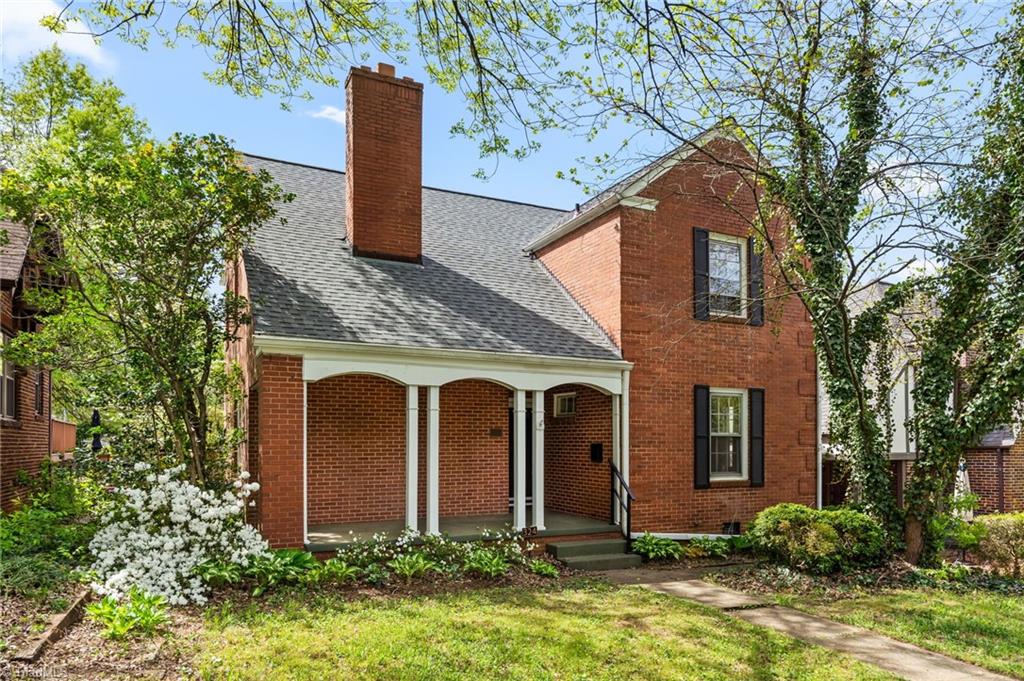 324 Woodrow Avenue High Point, NC 27262 - Photo 2 of 36