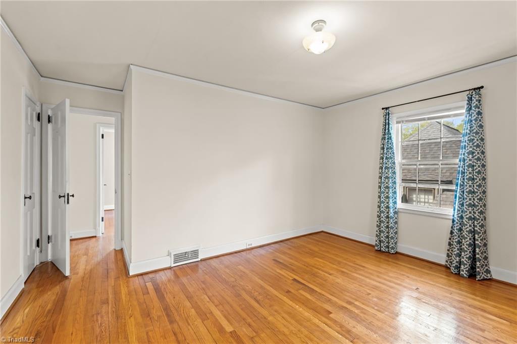 324 Woodrow Avenue High Point, NC 27262 - Photo 24 of 36