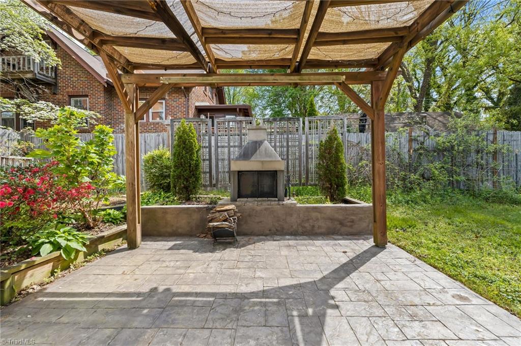 324 Woodrow Avenue High Point, NC 27262 - Photo 30 of 36